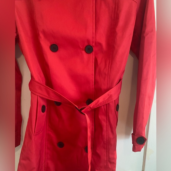 Kasyjie Red Button Down Trench Coat with Matching Belt - Picture 2 of 3